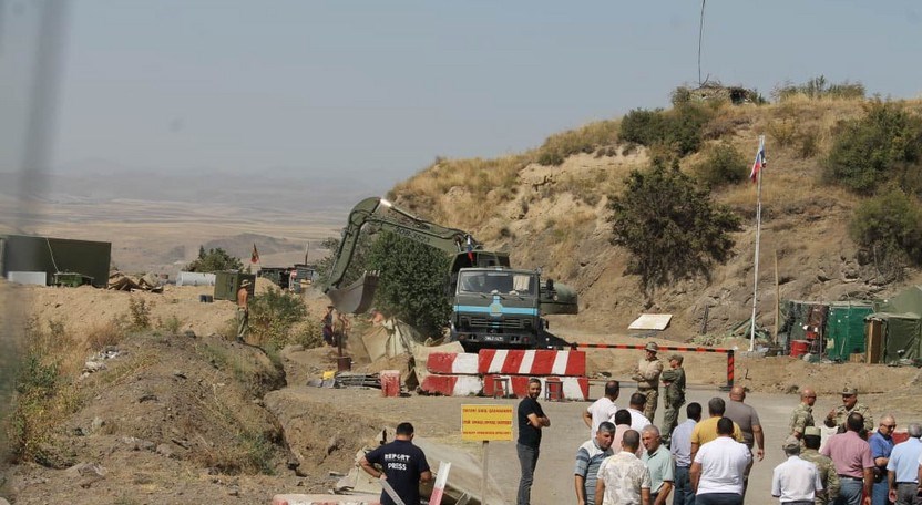 Laçın dəhlizində Rusiya sülhməramlılarının postları sökülür