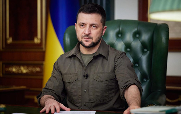 Zelenski Haluk Bayraktarı təltif etdi