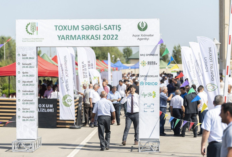 Ağcabədidə toxum sərgi-satış yarmarkası keçirilib