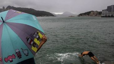 Ma-on qasırğası Çin sahillərinə ÇATIB