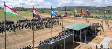 Rusiya 50 min əsgər ilə təlimlərə başladı