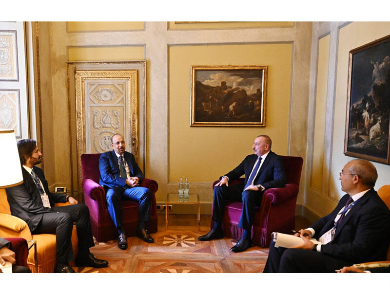 İlham Əliyev İtaliyanın Çernobbio şəhərində Səudiyyə Ərəbistanının investisiya naziri ilə görüşüb - FOTO