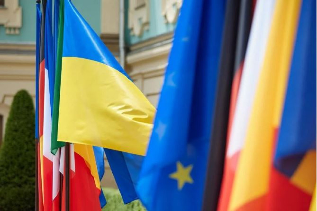 Rumıniya Ukrayna sərhədçilərinə zirehli gödəkçələr verib