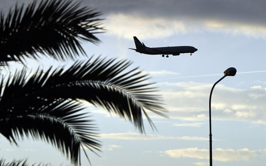 ABŞ-da göyərtəsində 10 nəfər olan təyyarə okeana düşüb