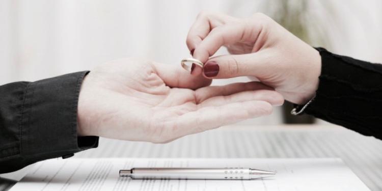 Azərbaycanda bir ildə 17 min ailə boşanıb - STATİSTİKA