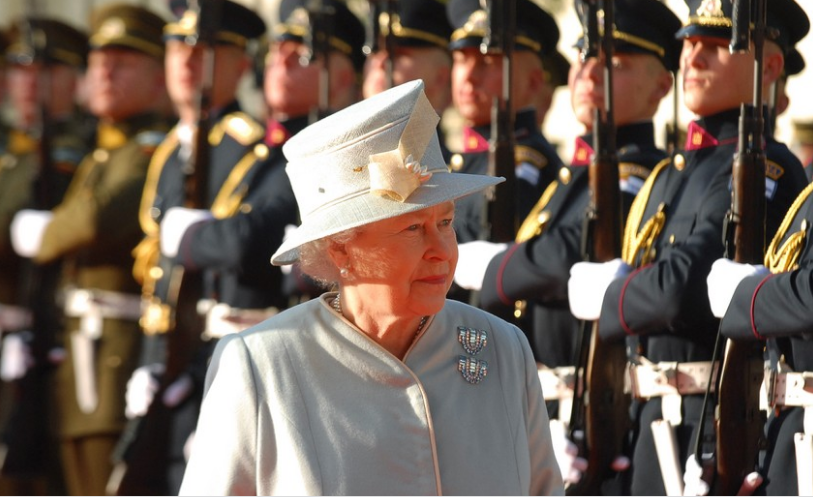 Dünya liderləri II Elizabetin vəfatı ilə bağlı başsağlığı veriblər