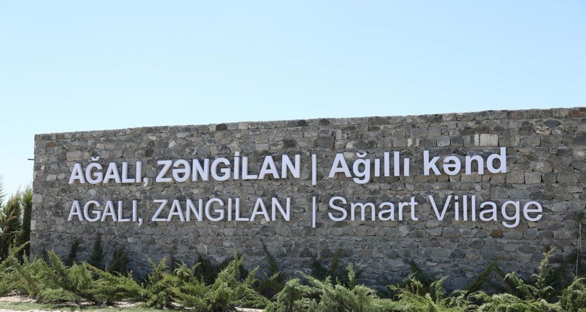 Paris-Sinqapur təyyarəsi Bakı hava limanında təcili eniş edib