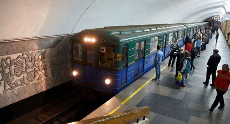 Xarkovda metronun işi bərpa olundu