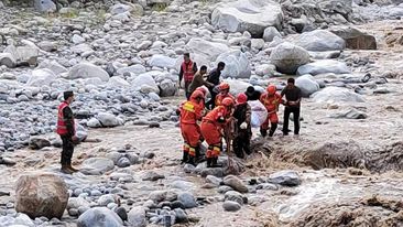 Çində zəlzələ nəticəsində ölənlərin sayı 90-ı ötüb