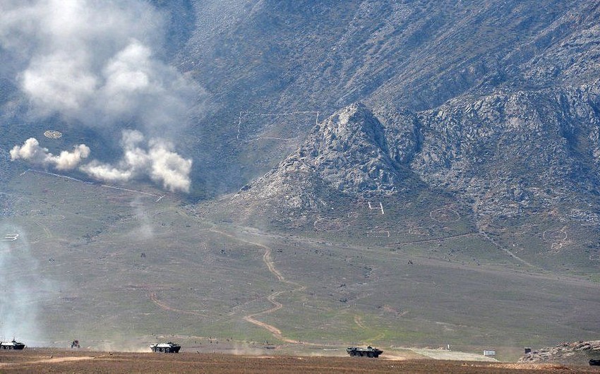 Tacikistan Qırğızıstanla sərhəddə vəziyyətin ağır olduğunu bəyan edib