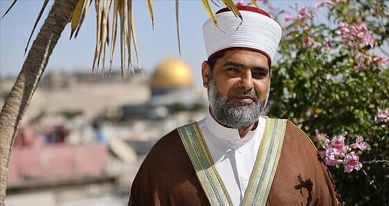 İsrail qüvvələri Məscidül-Əqsa Vəqfinin direktorunu azad edib