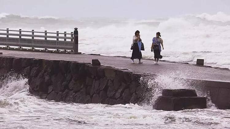 Yaponiyada 4 milyon insan evakuasiya edilib