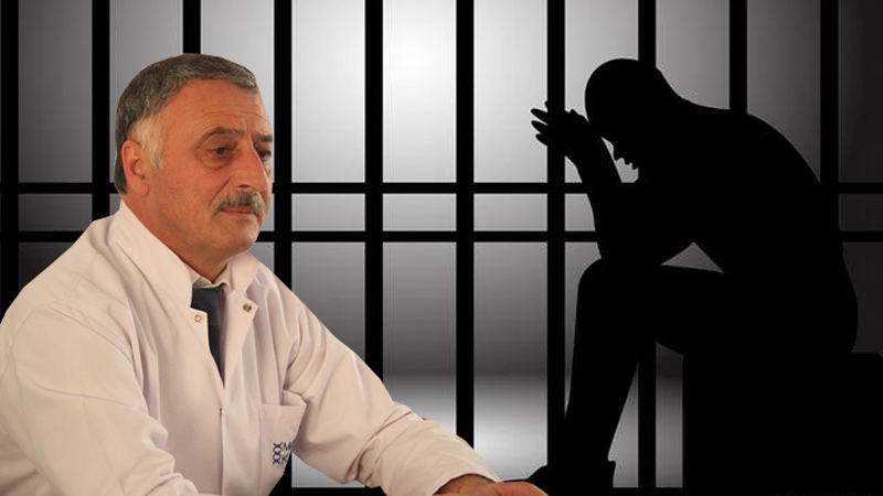 Baş həkimə yarım milyondan çox pul 