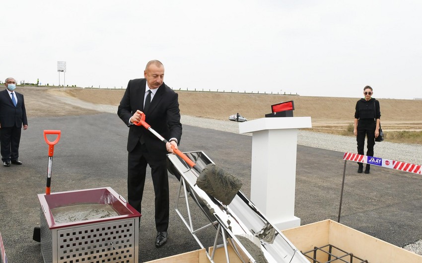 “Laçın” Qovşaq Yarımstansiyasının təməli qoyulub