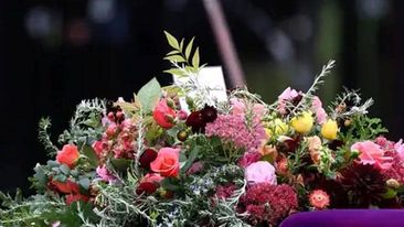 Kraliçanın cənazəsini 250 min insan ziyarət edib