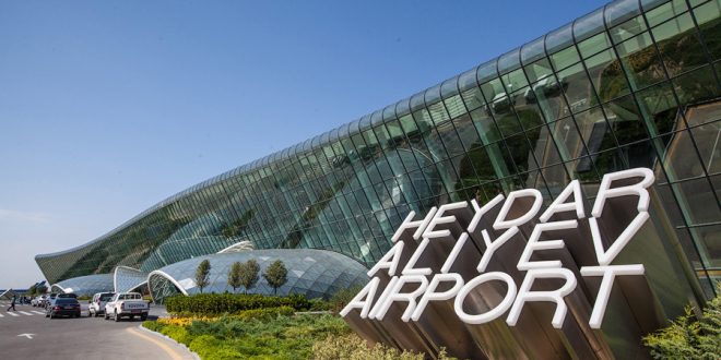 Heydər Əliyev Beynəlxalq Hava Limanında FACİƏ: Bir nəfər həyatını itirdi - FOTO
