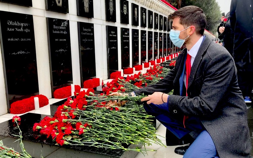 İsrail səfiri Azərbaycan xalqına başsağlığı verib