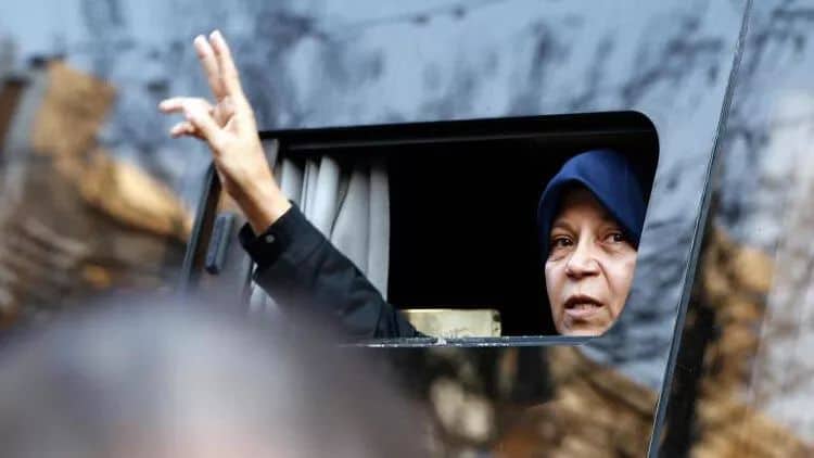 İranın keçmiş prezidenti Rəfsəncaninin qızı saxlanılıb