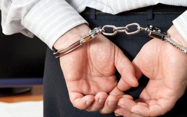 Qazilərdən rüşvət alan hərbi həkimlər həbs olundular