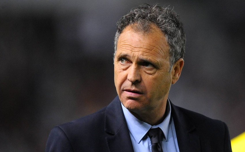 Ermənistan millisinin baş məşqçisi istefaya göndərilib