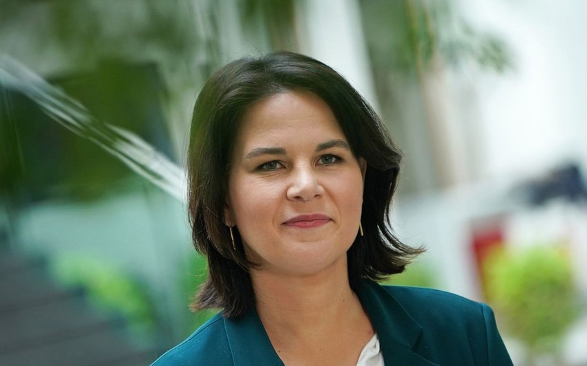 Almaniyanın xarici işlər naziri: “Putinin nüvə təhdidlərini ciddi qəbul edirik”