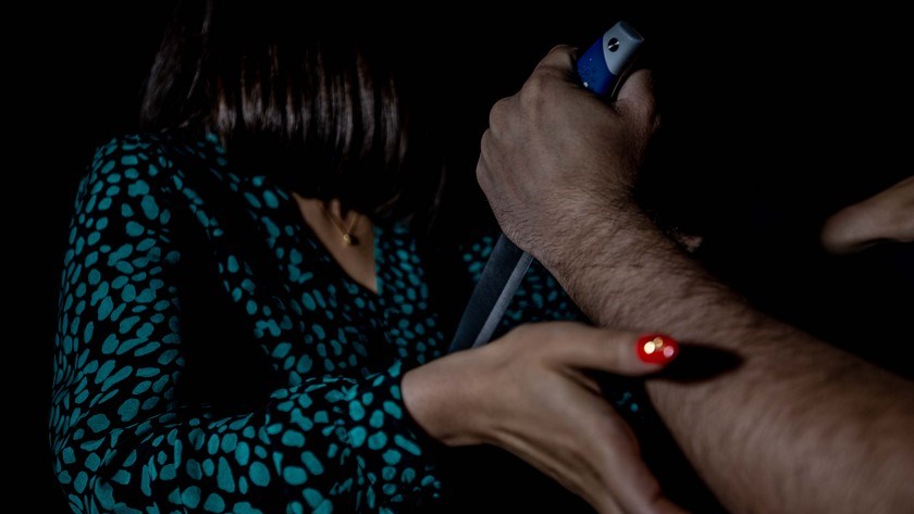 Kürdəmirdə arvadını bıçaqlayan şəxslə bağlı cinayət işi başlanılıb