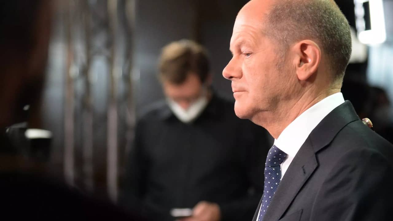 Almaniya kansleri: “Elektrik və qaz qiymətləri yenidən aşağı düşməlidir”