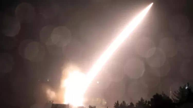 Cənubi Koreya və ABŞ Yapon dənizinə raket atıb