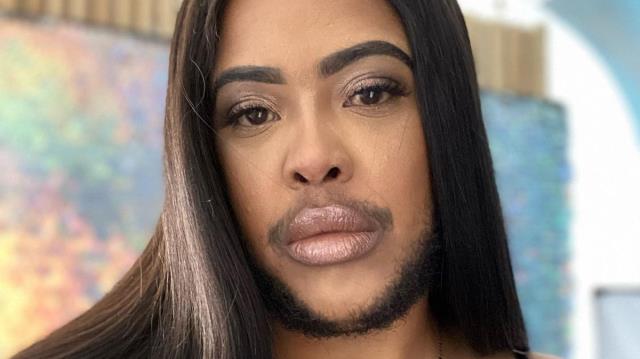 Uzun müddətdir ki, saqqalını kəsməyən qadının son halı görənləri təəccübləndirdi - FOTO