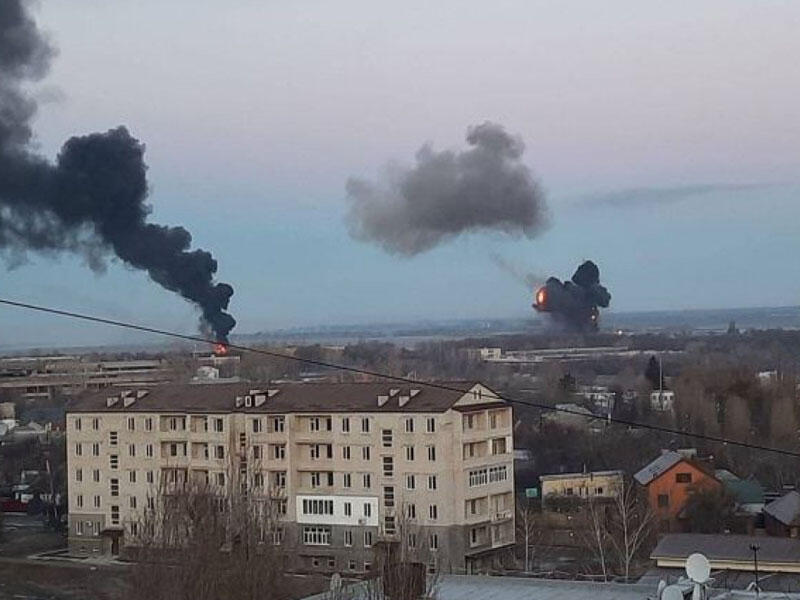 Kiyevə atılan raketlərdən biri Zelenskinin ofisinin yaxınlığında partlayıb