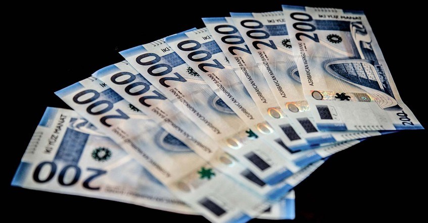 Miqrasiya orqanlarının işçilərinə məzuniyyətə çıxarkən ödənilən iki aylıq əməkhaqqı həcmində müavinət ləğv olunur