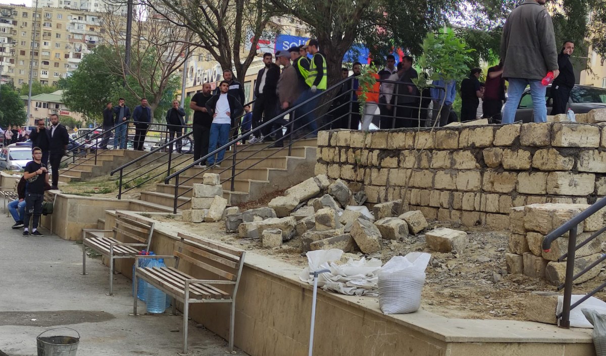 Yasamalda vətəndaşın özünü yandırmaq cəhdinin qarşısı alınıb - YENİLƏNİB