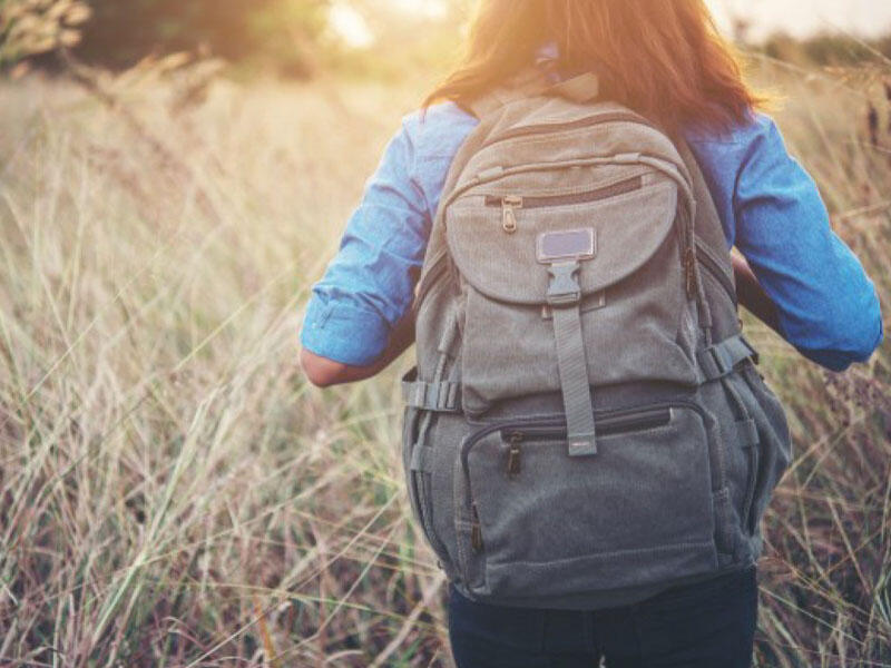 Bakıda 14 yaşlı qız 200 manat götürüb evdən qaçdı