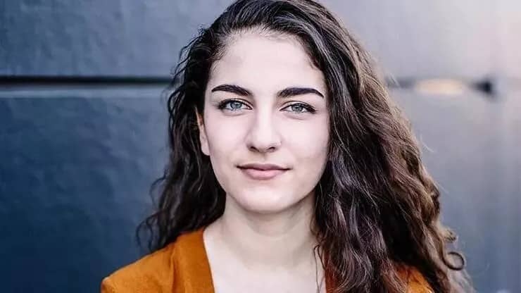 İsveçin ən gənc naziri Azərbaycan əsillidir