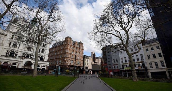 İngiltərədə evlərin qiymətləri yüksəlir