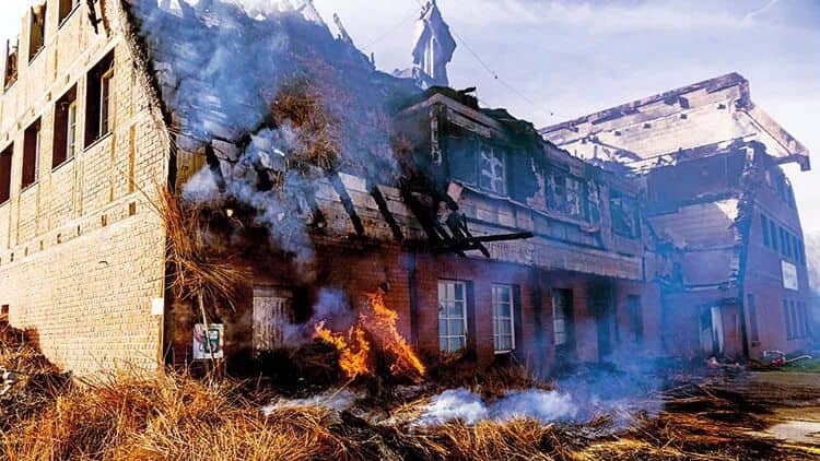 Ukraynalı qaçqınlar qalan yataqxana yandırıldı