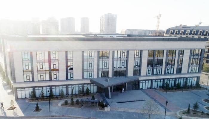 Bakı Avropa Liseyi adlı BAZAR... - Nazirə MÜRACİƏT OLUNDU