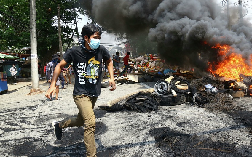 Myanmada hava zərbələri nəticəsində 50-yə yaxın insan ölüb