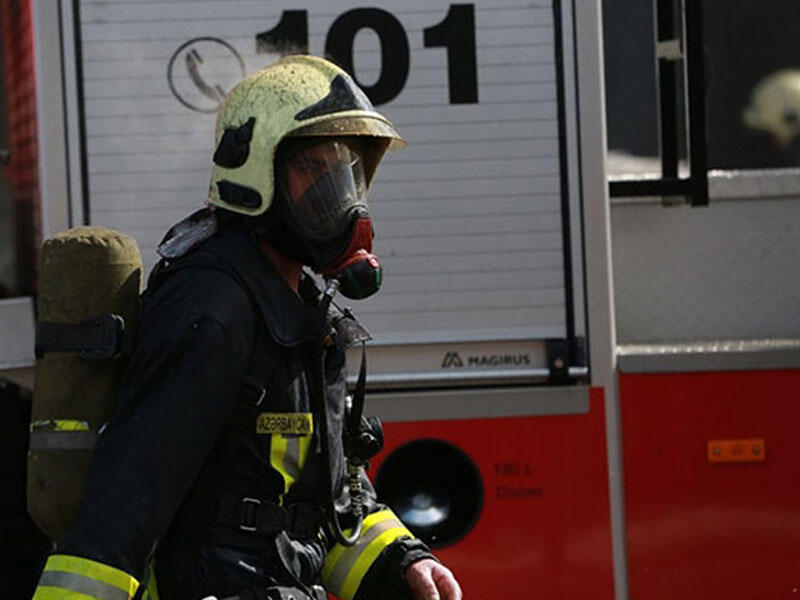 Bakıda yaşayış binasında partlayış - Xəsarət alan var