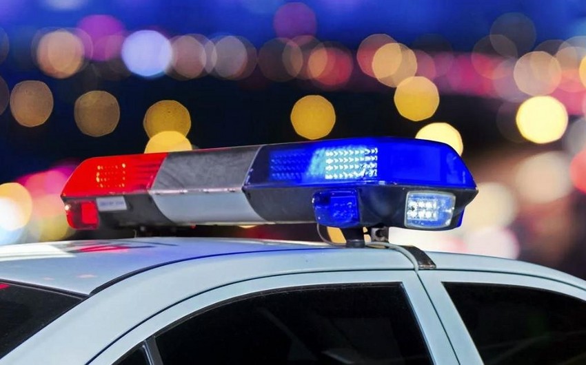 Qubada polis əməkdaşı qəzaya düşüb