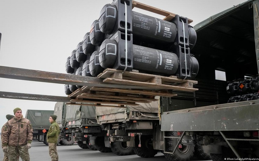 Almaniya Ukraynaya ağır silahlar verəcək