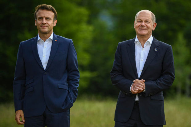 Makron və Şolts Yelisey Sarayında nahar edəcəklər