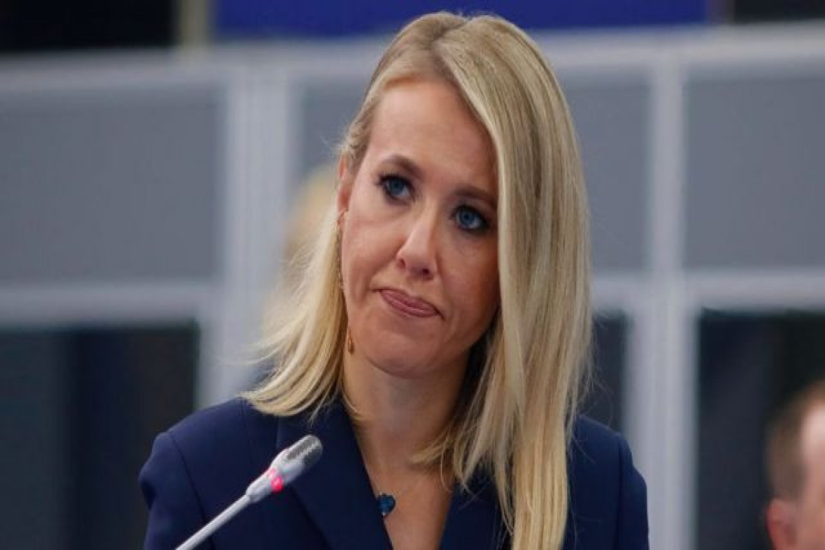 Kseniya Sobçak Rusiyadan qaçıb