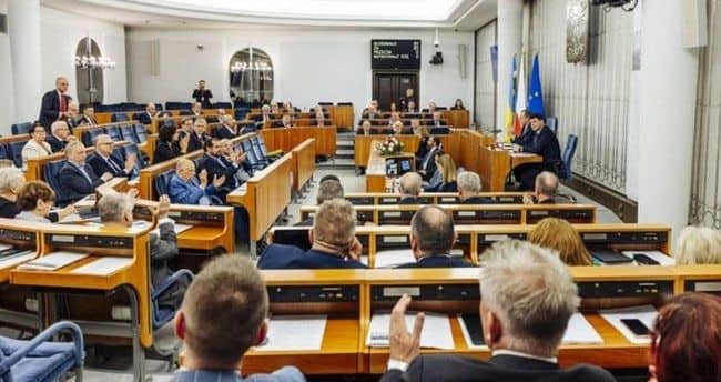 Polşa Senatı Rusiyanı terrorçu rejim elan edib