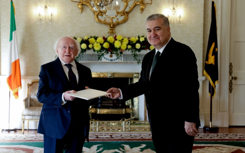 Azərbaycan səfiri etimadnaməsini İrlandiya Prezidentinə təqdim edib