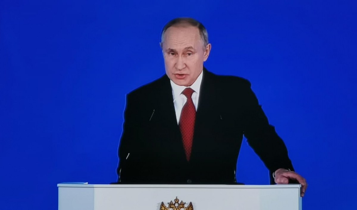 Putin: Rusiya Azərbaycan-Ermənistan münasibətlərinin həlli üçün əlindən gələni edir