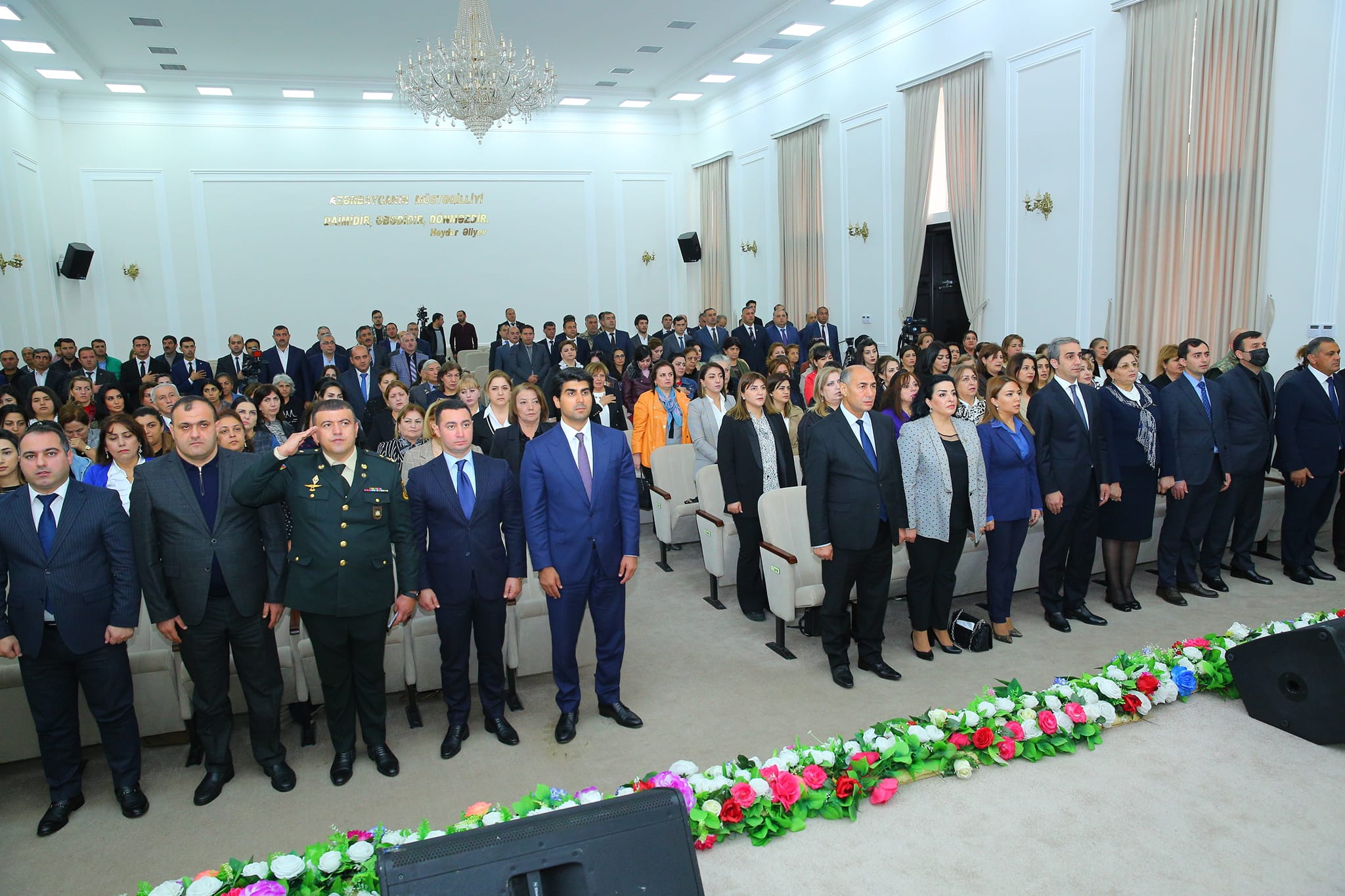 Müharibə cinayətləri: Mülki şəxslərə hücum” adlı konfrans keçirilib