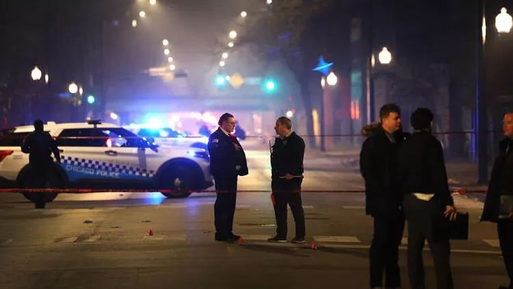 ABŞ-da Halloween şənliklərində silahlı hücum edilib: 14 YARALI