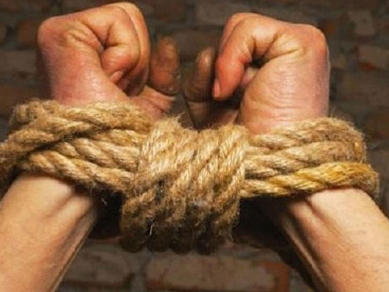 İranda professor hökumət qüvvələri tərəfindən oğurlandı - FOTO