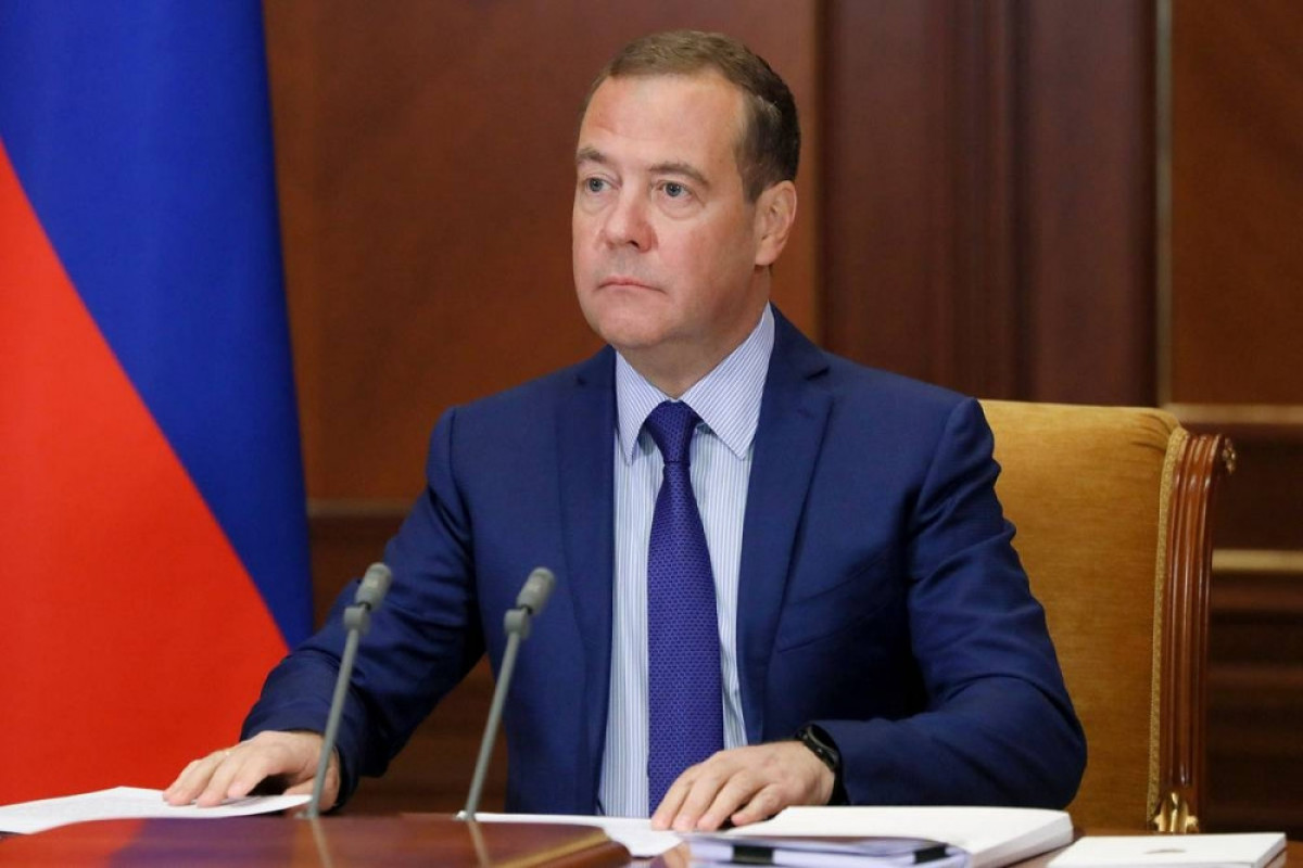 Medvedev: Qərb və Ukrayna Rusiyanı nüvə silahından istifadəyə təhrik edir
